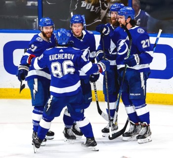 Le Lightning passe huit buts aux Islanders