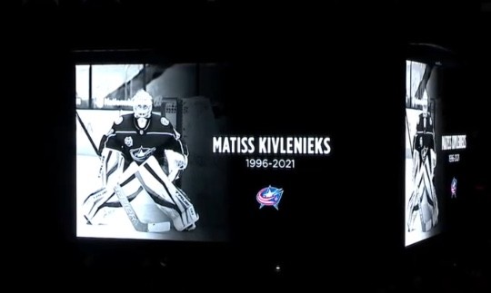 Le témoignage terriblement touchant de l'épouse d'Elvis Merzlikins après le décès de Matiss Kivlenieks