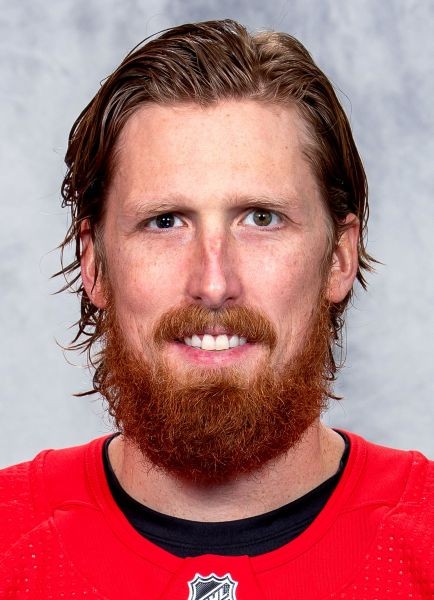 Marc Staal reste à Detroit