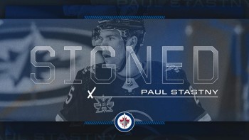 Paul Stastny restera avec les Jets