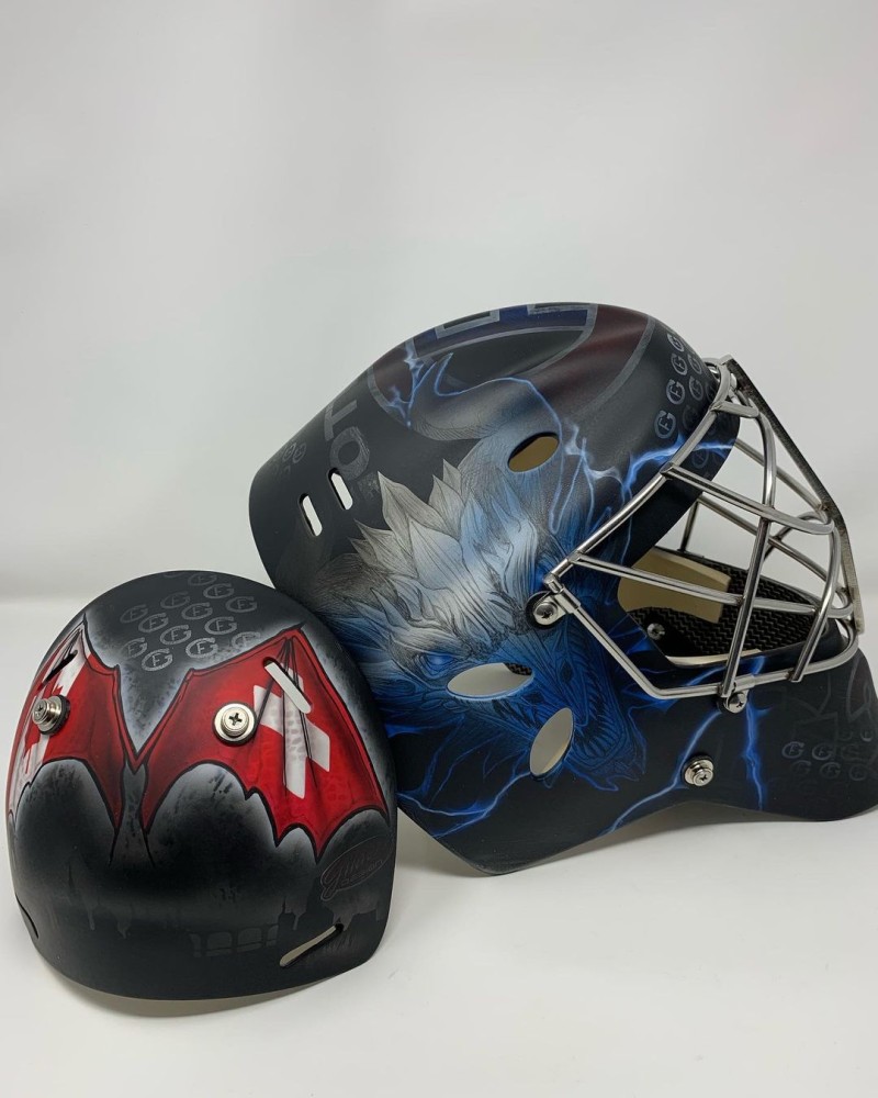 Le masque de Connor Hughes pour la prochaine saison