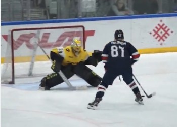 Un joli penalty à une main dans la KHL
