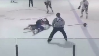 Quand les joueurs de hockey dérapent sérieusement