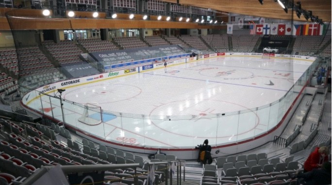 Les Mondiaux féminins débuteront à huis clos