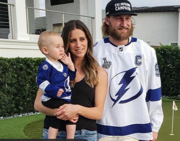Une belle plus-value immobilière pour Steven Stamkos et son épouse
