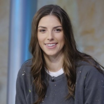 Hilary Knight tient son second record national