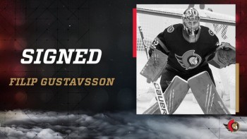 Filip Gustavsson prolonge avec Ottawa