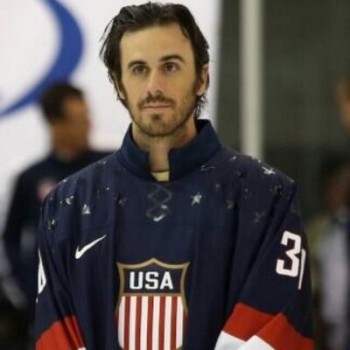 Ryan Miller rejoint le coaching staff de l'équipe des Etats Unis
