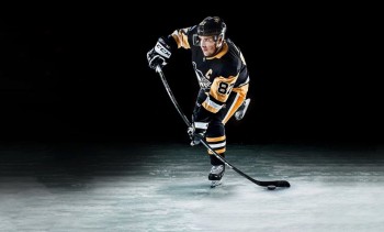 La crosse CCM Trigger Pro 3 à moitié prix