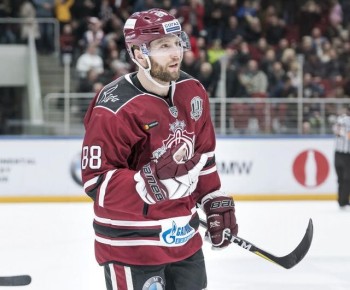 Ambrì-Piotta teste un nouvel étranger