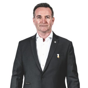 Serge Pelletier se donne toutes les chances pour retrouver un nouveau job