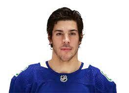 Opposé au vaccin, Travis Hamonic ne rejoindra pas les Canucks