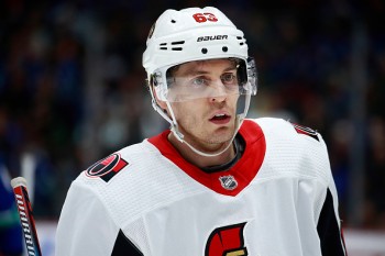 Tyler Ennis obtient un contrat avec les Sénateurs