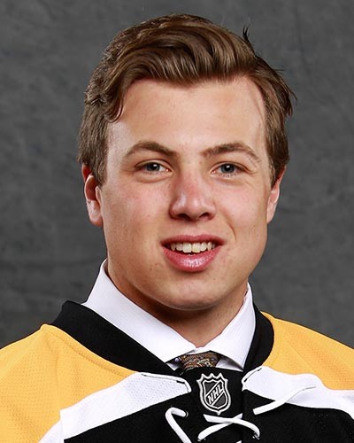 Charlie McAvoy signe le plus gros contrat de l'histoire des Bruins