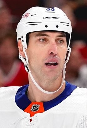 Zdeno Chara grimpe d'une marche dans l'histoire des défenseurs de NHL