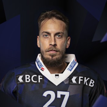 Yannick Herren pour l'instant sauvé par le manque de profondeur du banc fribourgeois