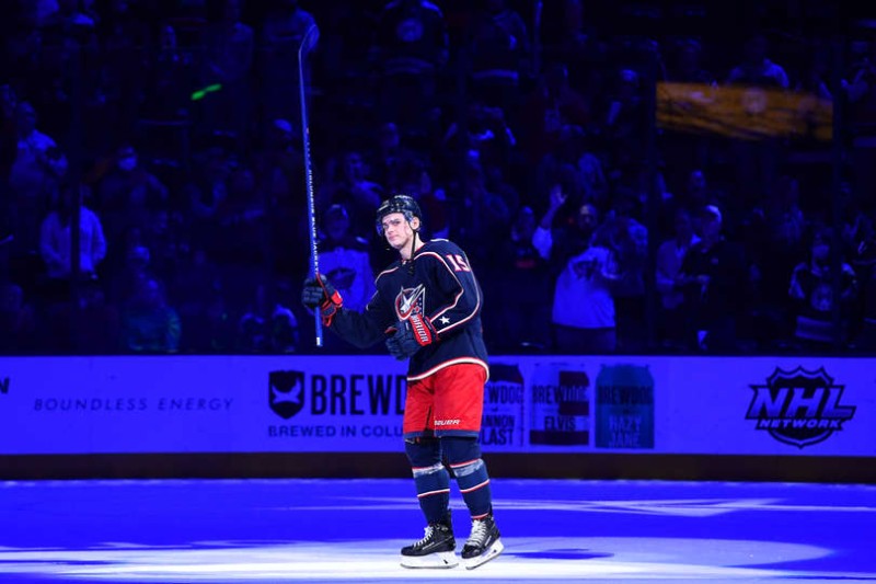 Gregory Hofmann marque son premier but en NHL