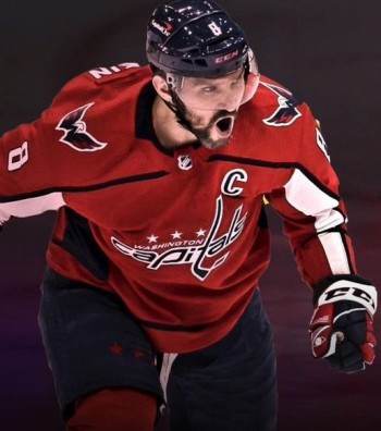 Alex Ovechkin dépasse une marque de Wayne Gretzky