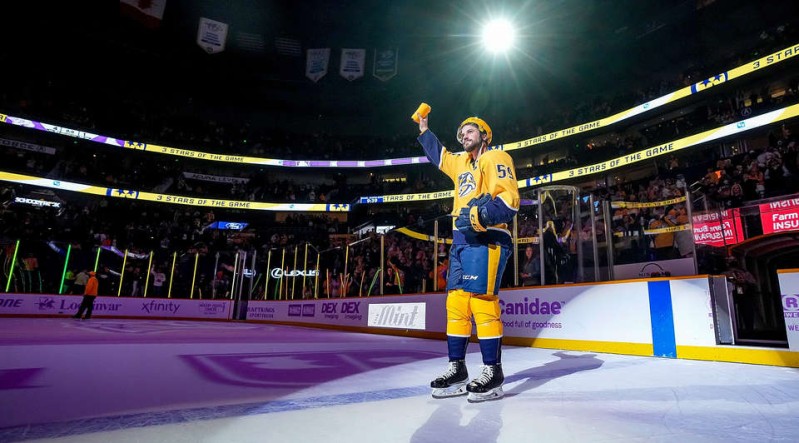 Un match  à quatre points pour Roman Josi qui dépasse la barre des 500 points en NHL