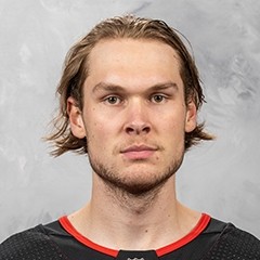 Akira Schmid domine les gardiens de AHL, premier but en LHJMQ de Julien Rod