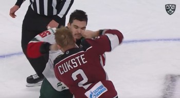 Le combat le plus court de l'histoire de la KHL