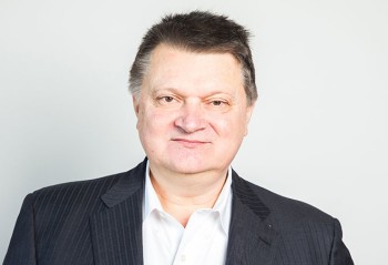 Une équipe romande pourrait être appelée à la Coupe Spengler de cette année