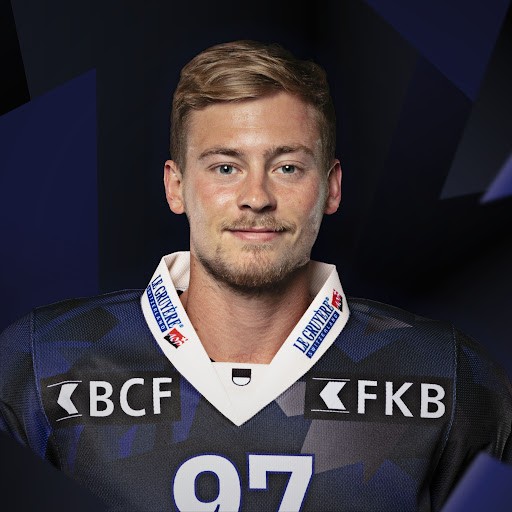 La reconversion de Nathan Marchon comme défenseur, ses conseils à... Julien Sprunger et ses activités de DJ