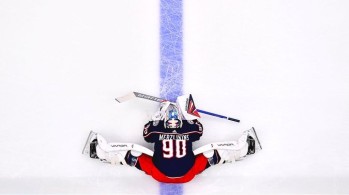 Elvis Merzlikins signe un record de franchise