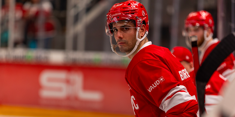 Mark Barberio part en KHL