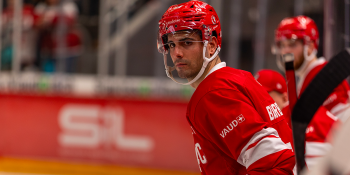 Mark Barberio part en KHL