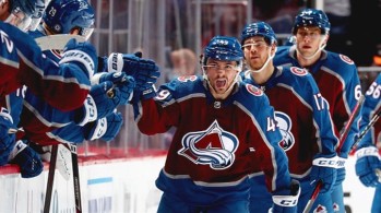 Un troisième match consécutif avec 7 buts pour l'Avalanche