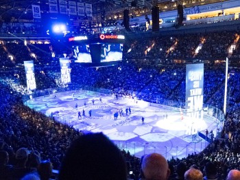 Des joueurs des Hurricanes bloqués à Vancouver