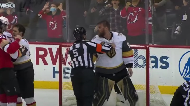 Personne n'a voulu se battre avec Robin Lehner