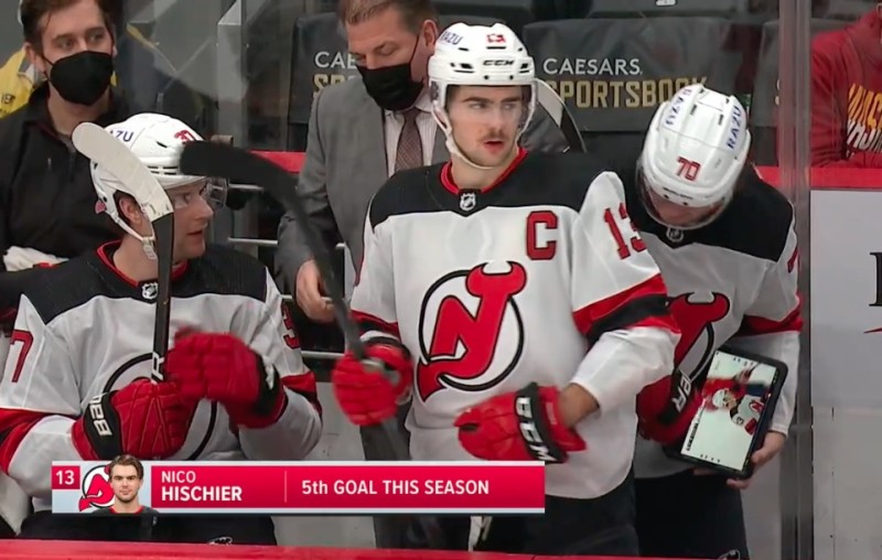 Le 5e but de Nico Hischier en images