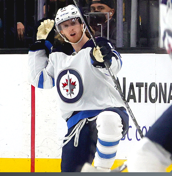 Moins de matchs nécessaires à un Américain pour atteindre les 150 buts