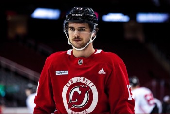 Nico Hischier va pouvoir retrouver le jeu