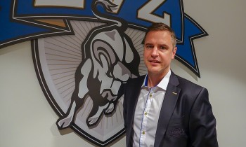 Dan Tangnes aurait pu aligner Grégory Hofmann hier déjà, mais est confronté à un problème de luxe