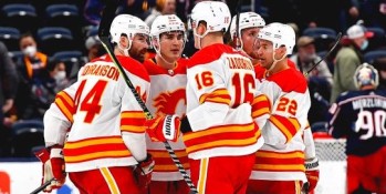 Elvis Merzlikins a dû faire face à un nombre de tirs parmi les plus élevés de ces derniers 40 ans