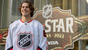 Jack Hughes positif au covid après sa participation au match des étoiles