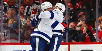 Moins de matchs pour un défenseur pour atteindre 50 points en saison