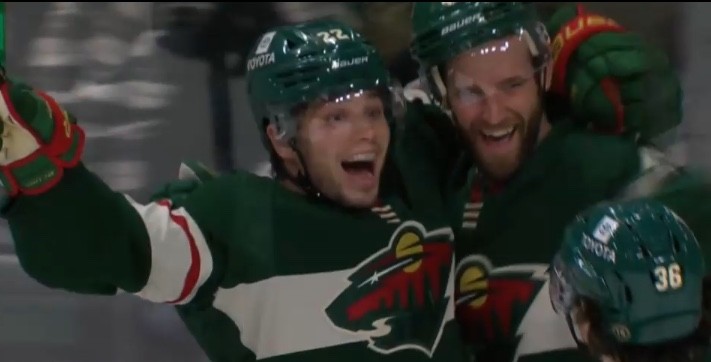 Roman Josi et Kevin Fiala mènent leur équipe à la victoire, des victoires à la pelle pour nos Suisses de NHL