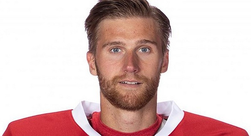 Viktor Östlund de retour à La Chaux-de-Fonds