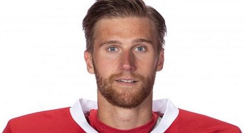 Viktor Östlund de retour à La Chaux-de-Fonds