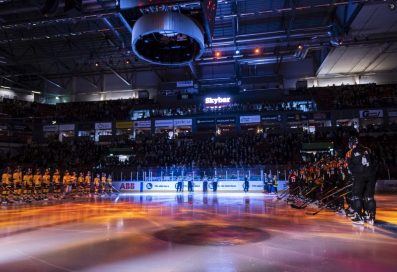 Le Brynäs de Lara Stalder fait salle comble face au Luleå de Noemi Ryhner