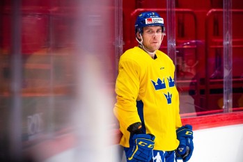 Henrik Tömmernes se joint à l'équipe de Suède