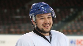 Jan Kovář a joué tous les play-offs avec une côte cassée