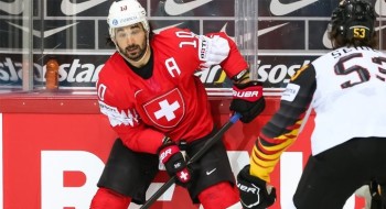 Andres Ambühl signe un premier record du monde