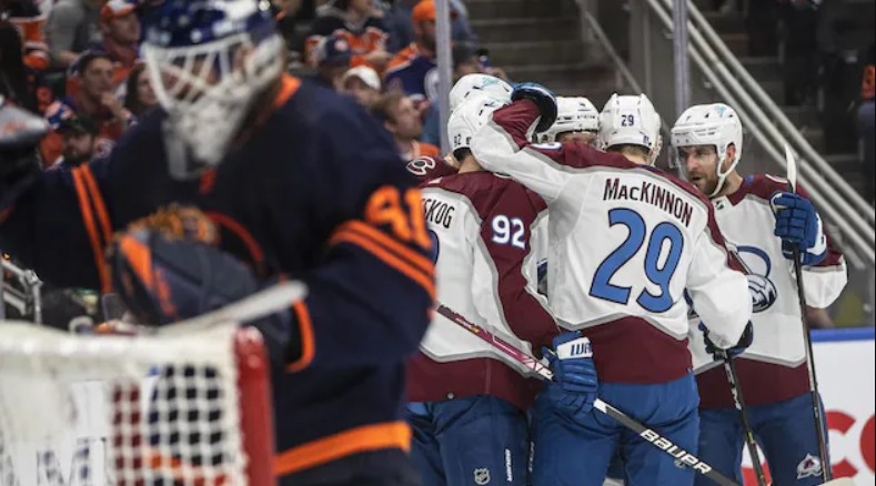 L'Avalanche à une victoire de la finale de la Coupe Stanley