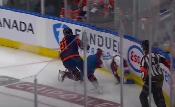 Une bien vilaine charge d'Evander Kane sur Nazem Kadri