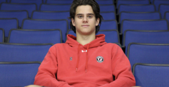 Théo Rochette invité par les Flyers de Philadelphie